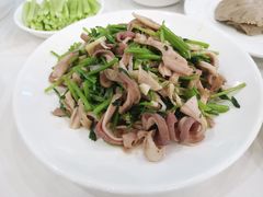 -九花山烤鸭店