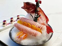 -宁波宝信宝马4S店(江北日湖店)