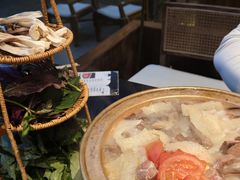 -华冠悠岚·庭院餐厅(青城后山店)