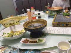 -哈啾嗨·新概念蒙餐(红星新城店)