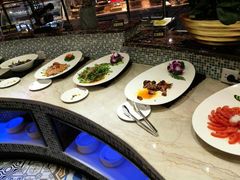 -吉布鲁牛排海鲜自助(龙湖北城天街购物广场店)