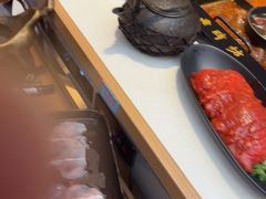 -老牌坊云南鱼豆花火锅(哈西万达店)