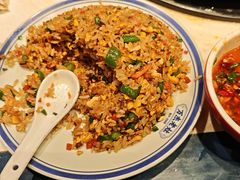 -爱你您·自家鱼塘·活水喷泉鱼火锅(八里店)