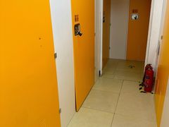 -安东易迷你自助仓储寄存仓库(杨浦店)