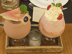 -Mark&Mars Restaurant