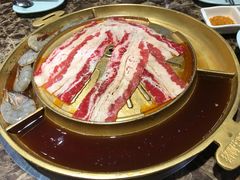 -猪啊牛呀羊啊铜盘烤肉(正大广场店)