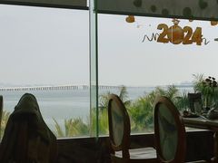 -V Bar海景扒房(北海湾惠龙万达嘉华酒店)