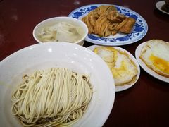 -义隆素菜馆(百年老店)