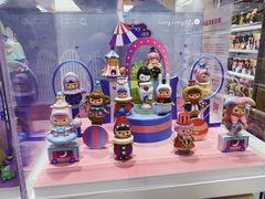 -泡泡玛特POPMART(杭州乐堤港店)