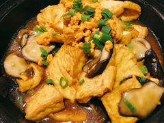 石锅海胆豆腐-黑石礁酒楼·海鲜(黑石礁店)