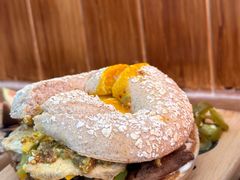 -Catch Bagel(芳草地店)