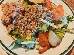 -玛格萝妮(汇智国际商业中心店)