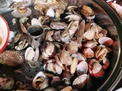 精品什锦海鲜锅-永红源啤酒·烧烤·海鲜·大排档(青特城店)