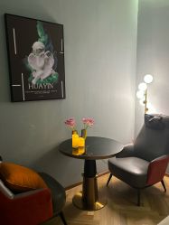 -花隐·美芙炫海菲秀皮肤管理中心