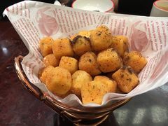 很脆的松露豆腐-新白鹿餐厅(爱琴海购物中心店)