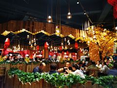 大堂-老滇山寨•云南特色菜•地方菜•民族风情歌舞表演(金碧店)