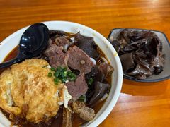 招牌牛肉粗粉-宝小庆邵阳米粉(深圳市南山保利店)