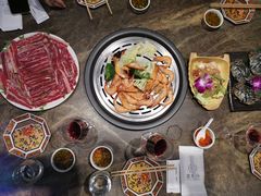 -日进一片海.生腌海鲜火锅.宵夜烧烤(三里屯总店)