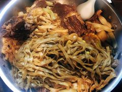-内蒙焖面大盆骨餐馆(山大路店)
