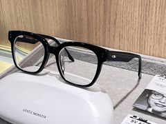 -视野联行眼镜·蔡司·尼康·授权优选门店(青浦宝龙店)