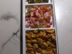 -荷塘秋月·本帮江浙菜(国权路店)