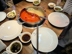 -来龍儿鲜切牛肉自助老火锅