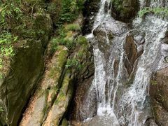 -藏龙百瀑风景区