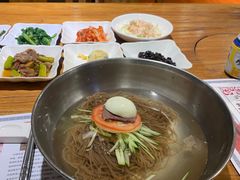 -紫霞门韩国料理烤肉(深南东路店)