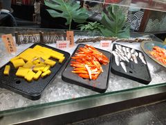 -四海一家自助餐(益田假日广场店)