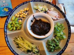 老北京炸酱面-四季民福烤鸭店(前门廊房二条店)