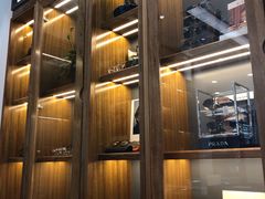 -回瑞眼镜·蔡司·依视路官方授权店(广益路万达店)