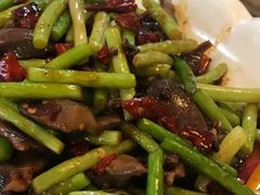 爆炒鸭胗-做了不起的80后