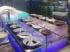 -曼格活海鲜·牛排自助(光明蓝鲸店)