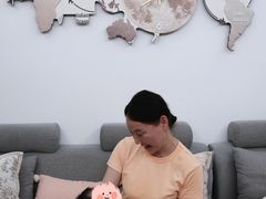 -乐禧母婴全自营月嫂(宝山店)