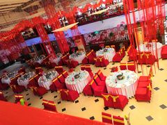 一楼大厅-老六杀猪菜(进乡街店)