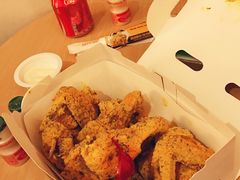 -BHC炸鸡(明洞总店)