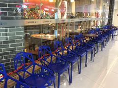 等位区-井格重庆火锅(临平银泰城店)