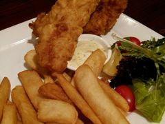 -Hooley's活利仕西餐厅(珠江新城店)