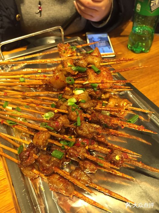 86烧烤·宜宾烧烤 把把烧(新华公园店)半壮肉图片