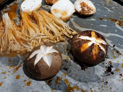 菌菇拼盘-么肆烤肉·中式自助·烤肉大排档(街道口季佳PAI店)