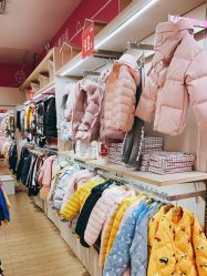 -孩子王(奥克斯广场店)