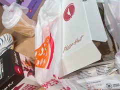 -必胜客(大宁路店)