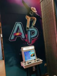 -Apfunll潮玩乐园*生日派对*企业团建(米房店)