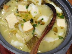 -周鱼小馆石锅酸菜鱼(活力汇店)