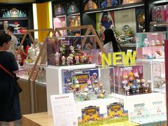 -泡泡玛特POPMART(武汉天地壹方店)