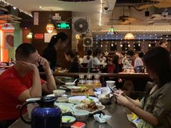 大堂-大头虾越式风味餐厅(光明广场店)