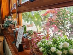 -AHAVA·Fang Baking Studio