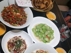 -鸽子侯·家宴·平价海鲜(绿地店)