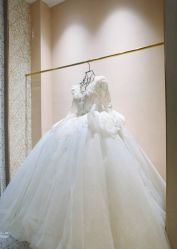 -蒙娜丽莎婚纱摄影(南门店)