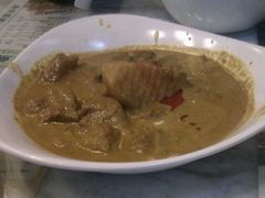 咖喱牛腩饭-翠华餐厅